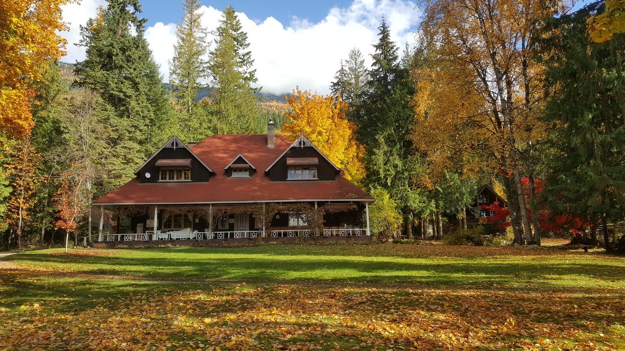 Wedgwood Manor And Glamping Retreat Hotel Crawford Bay Exterior photo